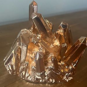 Kendra Scott metal crystal ring holder in rose gold